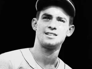 Celebramos-los-92-anos-del-legendario-Luis-Aparicio.png