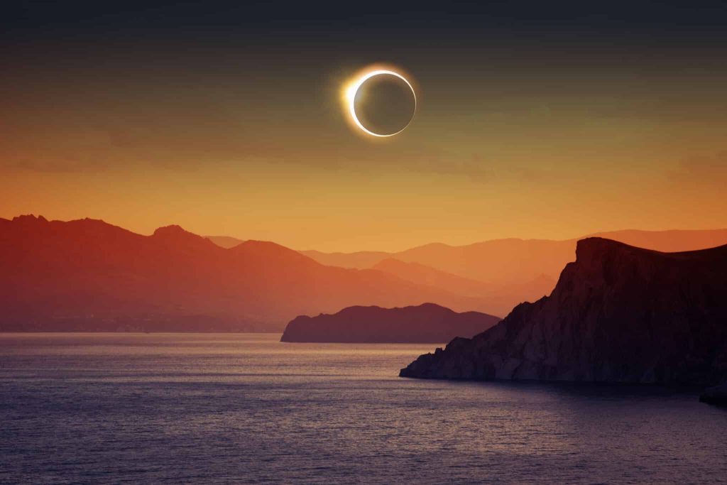 Festivales-astronomicos-para-vivir-al-maximo-el-eclipse-solar.jpeg