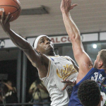 Gaiteros controló a Centauros y Héroes demostró carácter