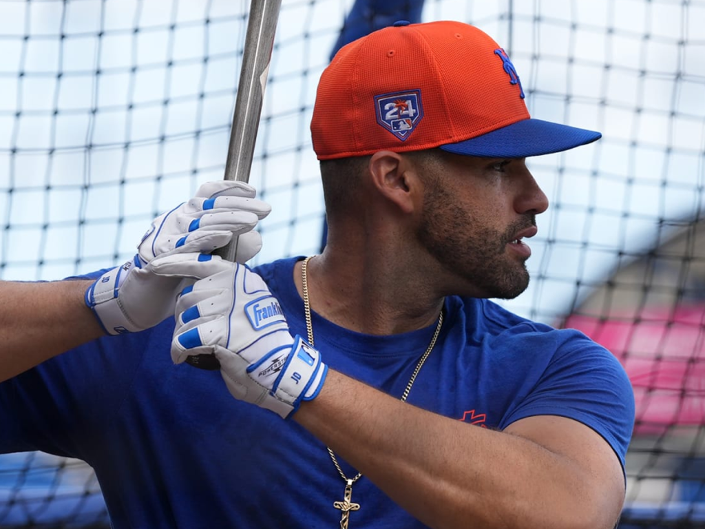 JD-Martinez-regresara-a-los-Mets-como-parte-de-la.png