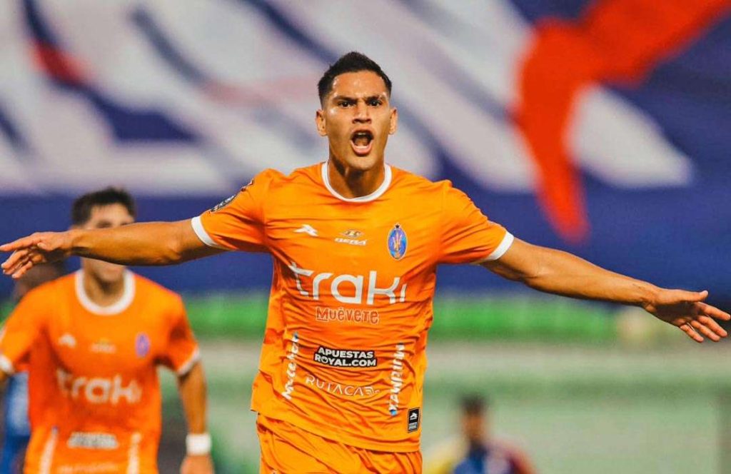 La-Guaira-recibe-al-Fluminense-con-Soteldo-y-Savarino.jpg
