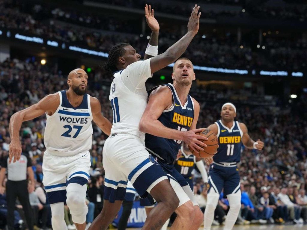 Nuggets-triunfan-con-triple-doble-de-Nikola-Jokic.jpg