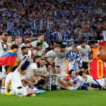 Por una vez, el fútbol nacional suena