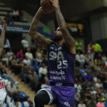 Spartans regresó a la senda del triunfo