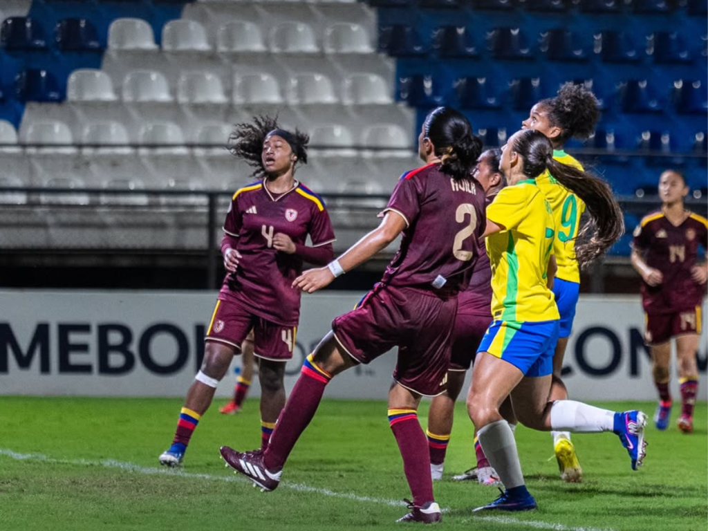 Vinotinto-sub-17-Femenina-cayo-ante-Brasil.png