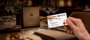 Bancamiga-y-Mastercard-presentan-la-primera-Passion-Card-de-Venezuela.jpg