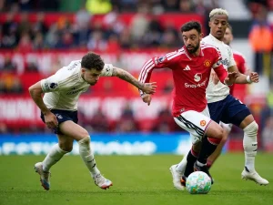 Bruno-Fernandes-es-el-Jugador-del-Ano-en-la-Premier.jpg