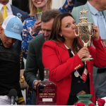 Cherie DeVaux es la primera entrenadora en ganar el Derby de Kentucky