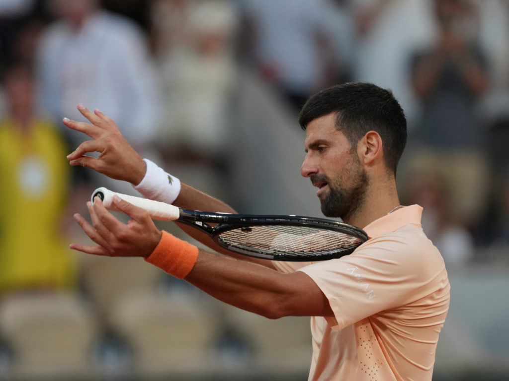 Djokovic-saco-una-sufrida-victoria-en-Roland-Garros.png