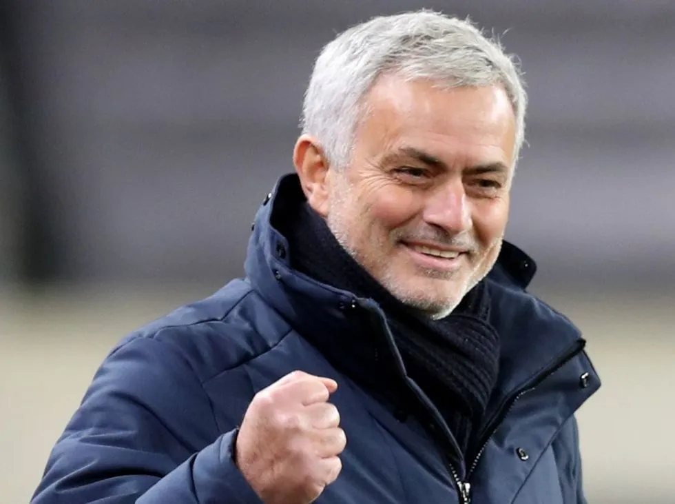 El-Real-Madrid-se-reunio-con-los-representantes-de-Mourinho.jpg