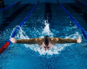 Herman-Pocaterra-Natacion-y-Articulaciones.jpeg