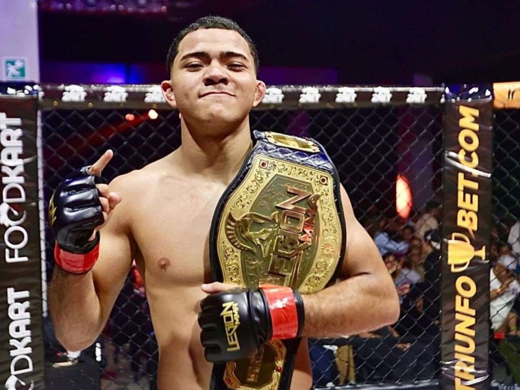 Kleider-Sandoval-se-corono-campeon-mosca-de-la-Legion-MMA.jpg