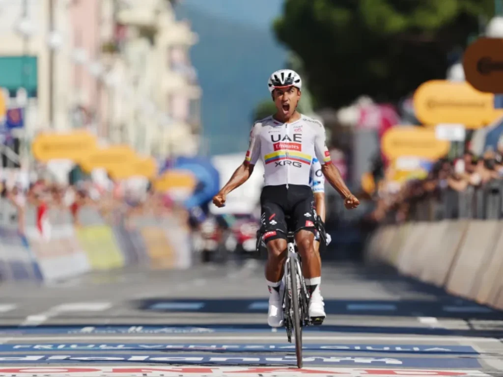 Narvaez-alcanza-record-para-Ecuador-en-el-Giro-de-Italia.png