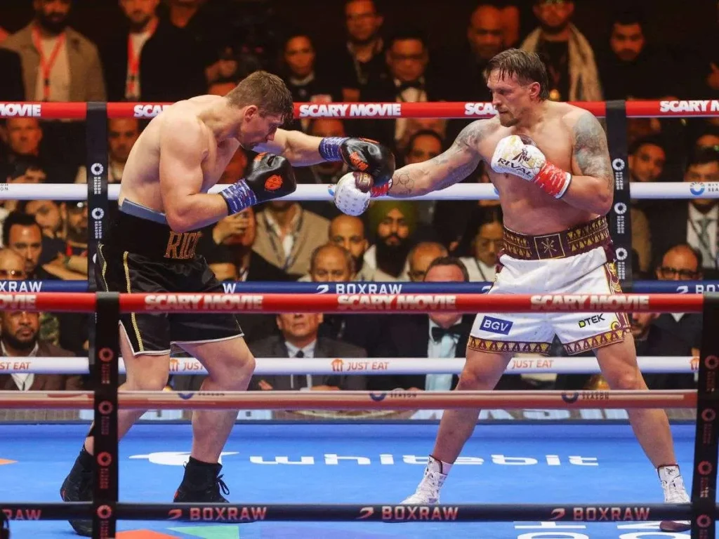 Oleksandr-Usyk-retuvo-sus-titulos-mundiales.jpg