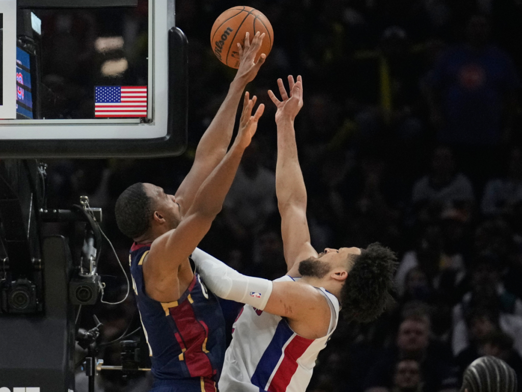 Pistons-vencen-comodamente-y-fuerzan-el-Juego-7.png