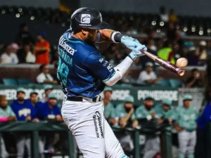 Thairo-Estrada-fue-la-bujia-de-Saraperos-de-Saltillo.jpg