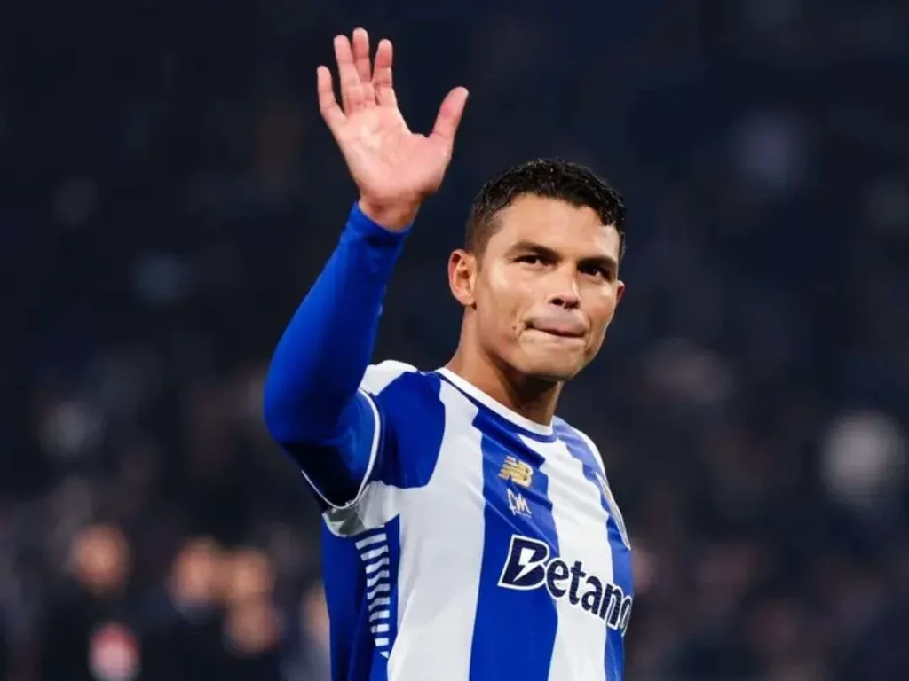 Thiago-Silva-se-despide-del-FC-Porto-como-campeon.jpg