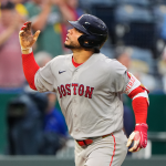 Willson Contreras aportó su decimo bambinazo de la temporada