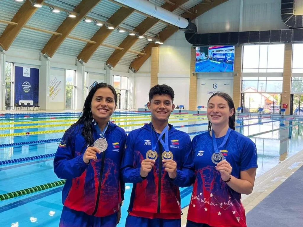 Apnea-brillo-en-Campeonato-Mundial-Indoor.jpg