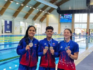 Apnea-brillo-en-Campeonato-Mundial-Indoor.jpg
