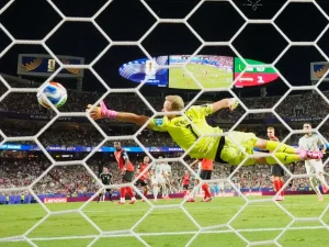Austria-y-Argelia-pactan-empate.jpg