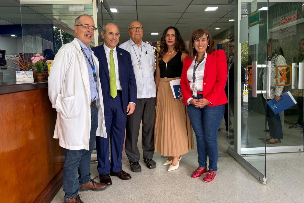 Bancamiga-apoya-atencion-medica-de-calidad-en-el-Hospital-San.jpg