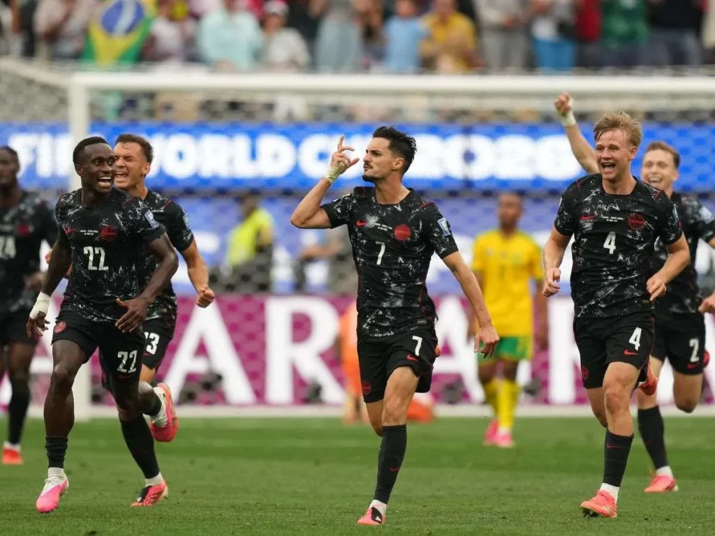 Canada-es-el-primer-clasificado-a-octavos-del-Mundial.jpg