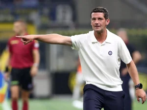 Cristian-Chivu-renueva-como-entrenador-del-Inter-de-Milan.png