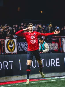 Deportivo-Tachira-contrato-a-delantero-uruguayo.jpg