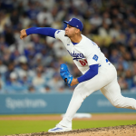 Edgardo Henríquez marca pauta dentro del bullpen de los Dodgers