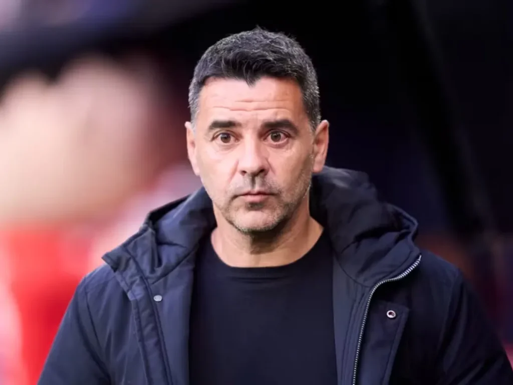 El-Ajax-anuncia-oficialmente-la-llegada-de-Michel-como-nuevo.png