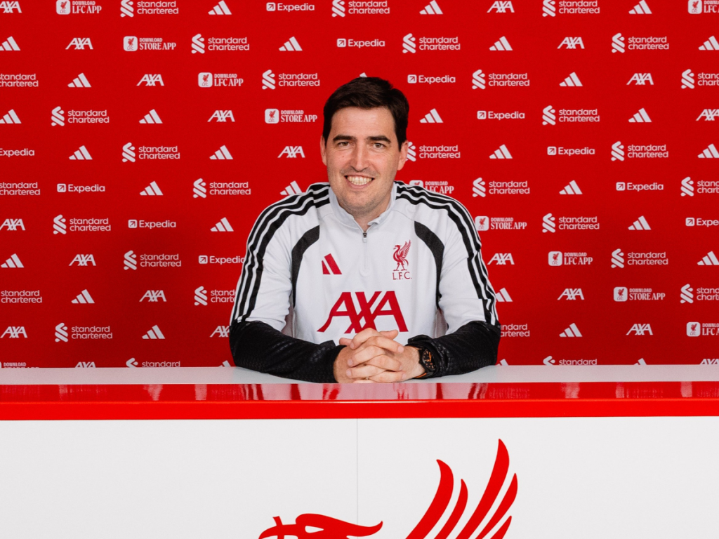 El-Liverpool-oficializo-la-llegada-de-Andoni-Iraola.png