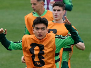El-mexicano-Gilberto-Mora-es-el-mas-joven-en-las.png