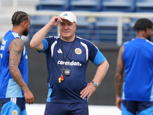 El-record-del-entrenador-de-mas-edad-se-rompera-tres.png