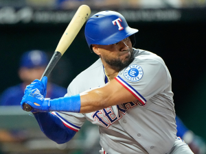 Elias-Diaz-busca-mantenerse-con-los-Rangers-de-Texas.png