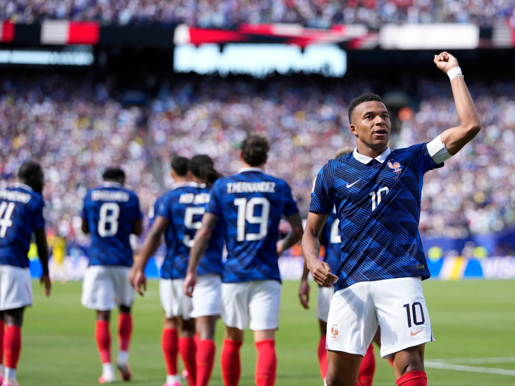 Francia-comenzo-el-Mundial-con-victoria.png