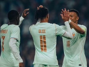 Francia-se-despidio-de-su-gente-con-hat-trick-de-Olise.png