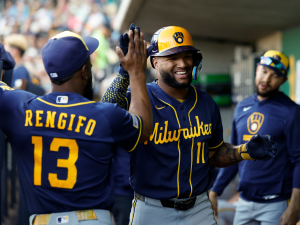 Jackson-Chourio-repite-la-dosis-de-poder-ante-los-Atleticos.png