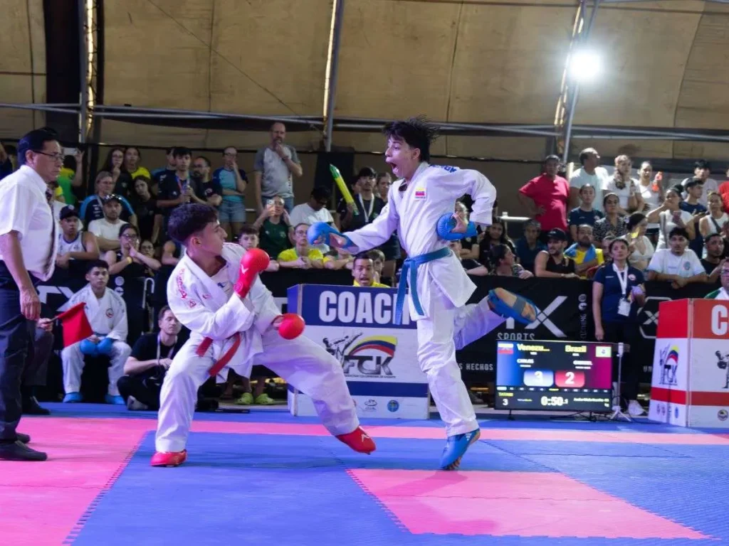 Karate-batalla-en-Carabobo-Lider-en-deportes.jpg