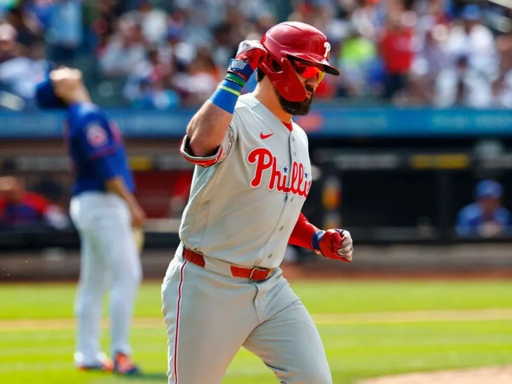 Kyle-Schwarber-es-el-primero-en-llegar-a-30-jonrones.jpg