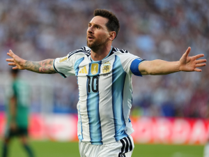 Lionel-Messi-sigue-agigantando-su-leyenda.png