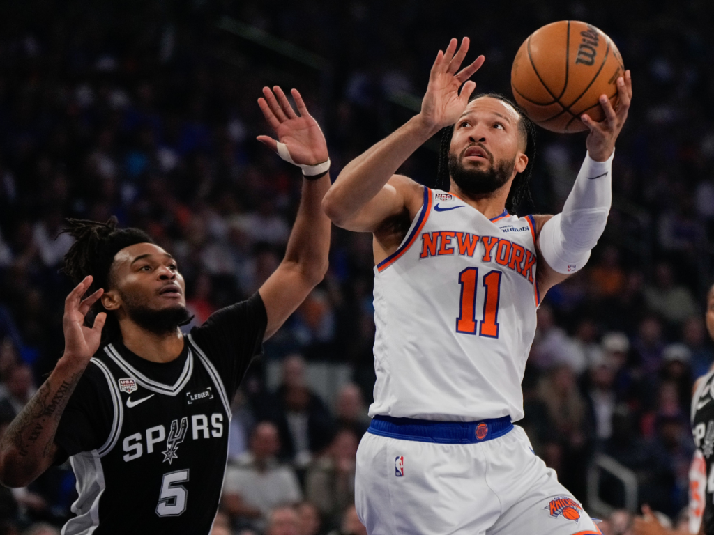 Los-Knicks-remontan-y-se-ponen-a-un-triunfo-del.png
