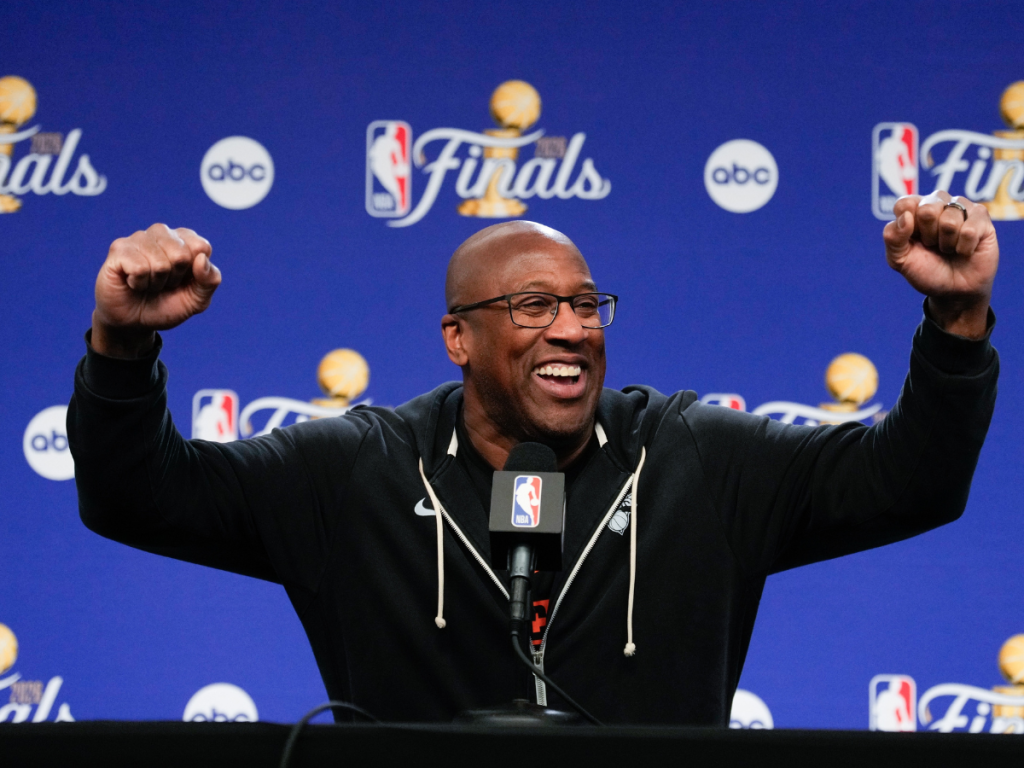 Mike-Brown-la-eleccion-correcta-de-los-Knicks.png