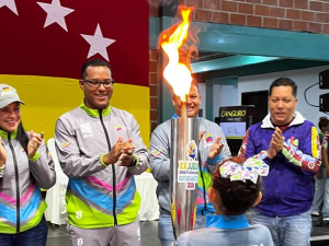 Miranda-recibio-el-fuego-deportivo.png