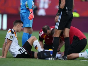 Nico-Schlotterbeck-se-pierde-el-Mundial-por-lesion.jpg