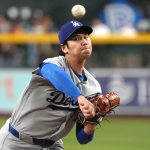 Ohtani brilla sobre la loma y en la caja de bateo