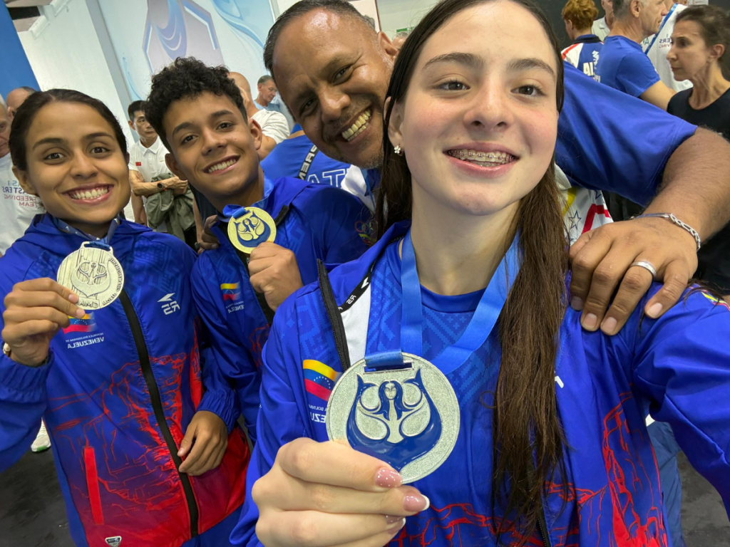 Oro-con-record-mundial-en-Apnea.png