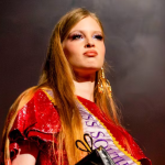 Rihanna-anade-a-Vivian-Wilson-la-hija-transgenero-de-Elon.png