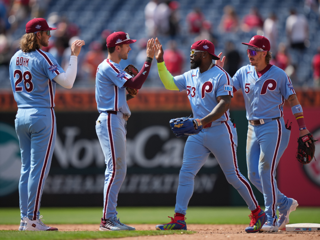 Wheeler-luce-solido-y-Filis-vencen-a-Padres-para-barrer.png