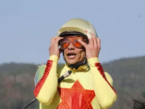 Angel-Castillo-y-su-hijo-triunfaron-en-Parx-Racing.jpg